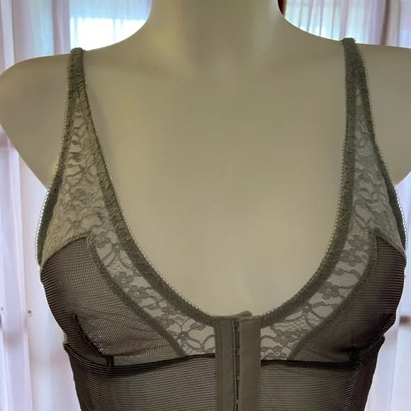 Free People Iridescent bra small - Picture 4 of 4